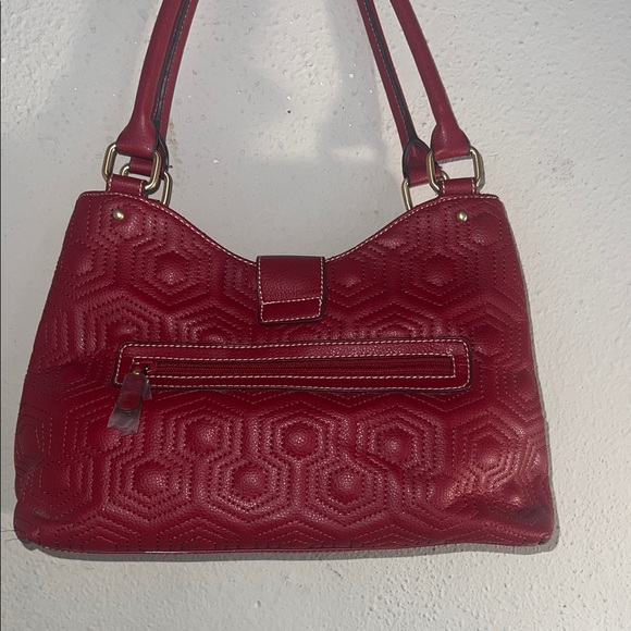 Liz & Co. Chic Red Shoulder Bag - Picture 5 of 6